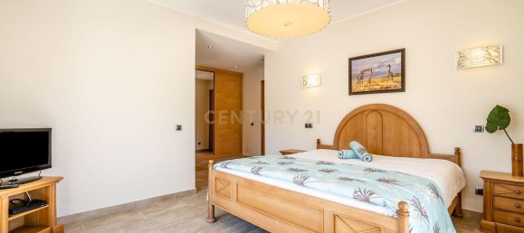 4 bedrooms House in Lagoa, Portugal No. 111067 27