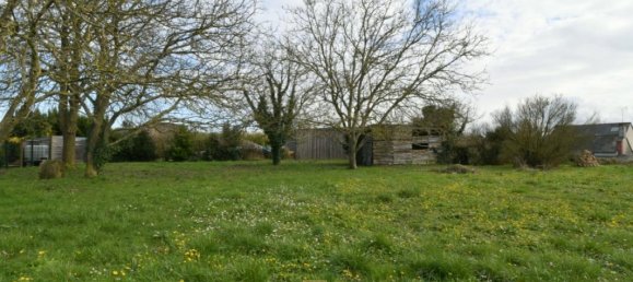 Studio in Loire, France No. 98350 7