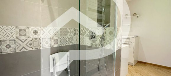 5 bedrooms House in La Vendue-Mignot, France No. 64677 8