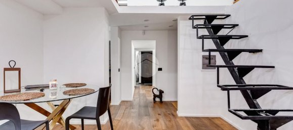 Квартира с 3 комнатами в Рим, Италия № 54012 3