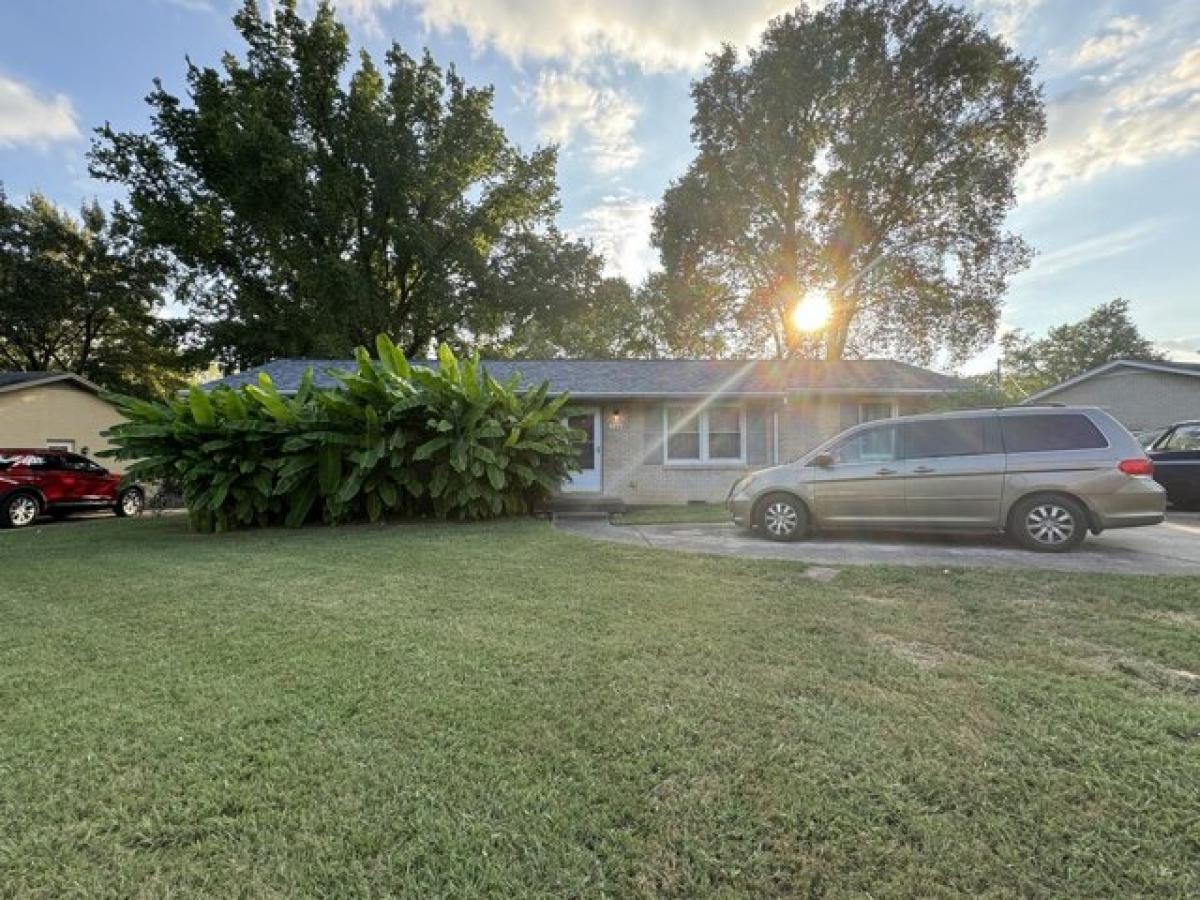 Casa de 3 dormitorios en Clarksville, USA No. 372807