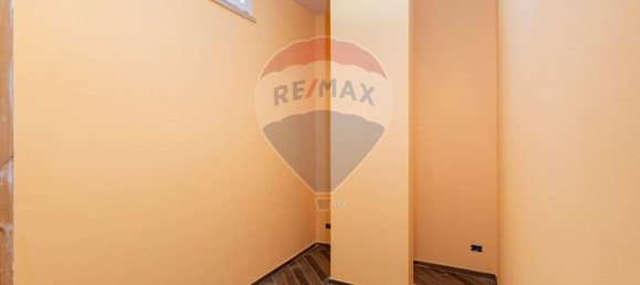 2 غرف نوم منزل ذو طابقين في Rome, Italy رقم 358219 28