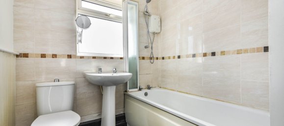  House in Lancaster, United Kingdom No. 1913 9