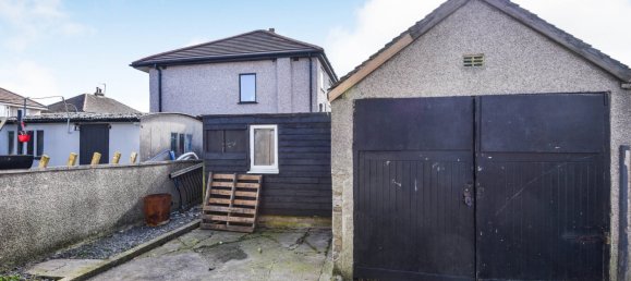  House in Lancaster, United Kingdom No. 1913 12