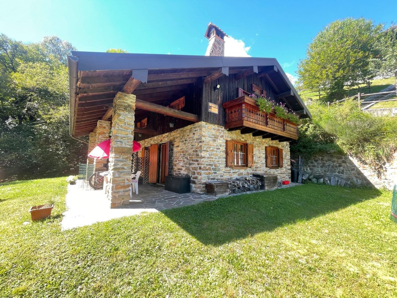 2 bedrooms House in Gravedona ed Uniti, Italy No. 359720