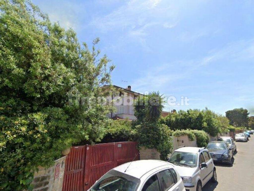 Villa T6 em Fiumicino, Italy N.º 193751