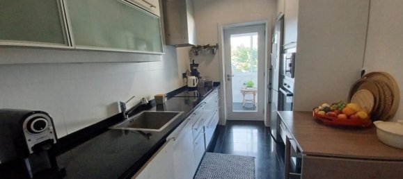 3 bedrooms House in Porto, Portugal No. 137388 5