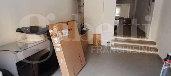 4 rooms Office in Poggibonsi, Italy No. 271818 2