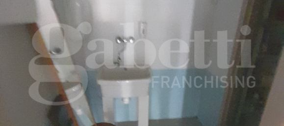 4 rooms Office in Poggibonsi, Italy No. 271818 9