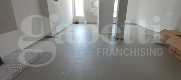 4 rooms Office in Poggibonsi, Italy No. 271818 5