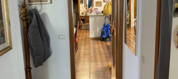 5 rooms Apartment in Chieti, Italy No. 212144 15