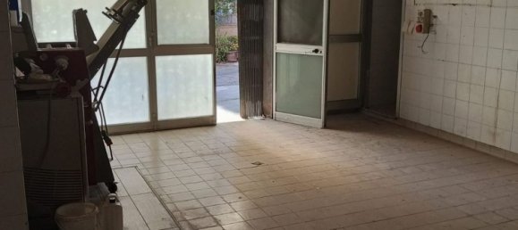 Propiedad comercial en Catania, Italy 100 m² No. 301715 4