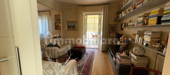 2 bedrooms Apartment in Florence, Italy No. 337589 17