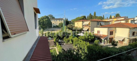 2 bedrooms Apartment in Florence, Italy No. 337589 27