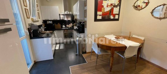 2 bedrooms Apartment in Florence, Italy No. 337589 6