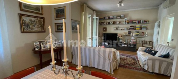 2 bedrooms Apartment in Florence, Italy No. 337589 20