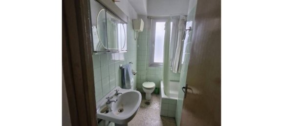 3 bedrooms Apartment in Logrono, Spain No. 142450 16