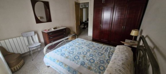 3 bedrooms Apartment in Logrono, Spain No. 142450 5