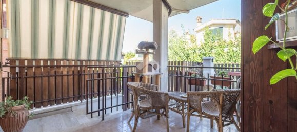 Apartamento de 3 habitaciónes en Guidonia Montecelio, Italy No. 304313 2