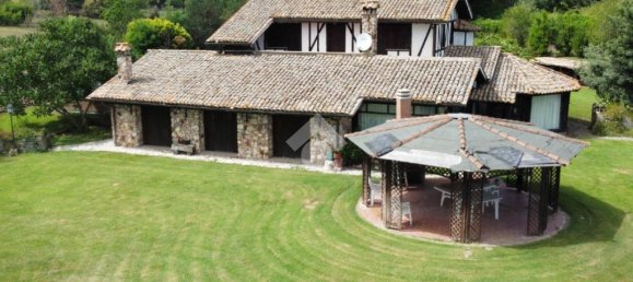 2 bedrooms Villa in Campagnano di Roma, Italy No. 31276 3