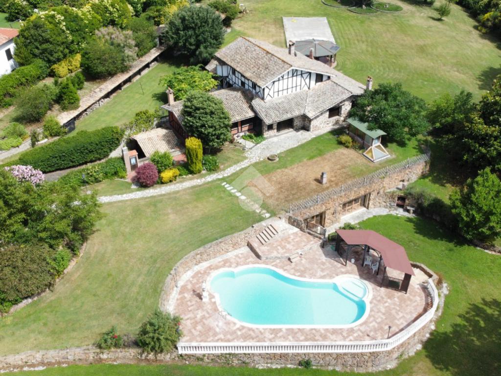 2 bedrooms Villa in Campagnano di Roma, Italy No. 31276