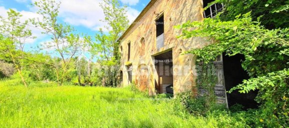Casa de 4 dormitorios en Castelfiorentino, Italy No. 323920 3