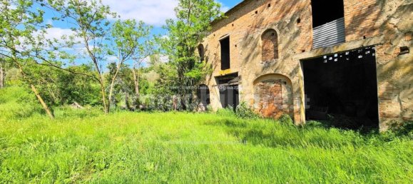 Casa de 4 dormitorios en Castelfiorentino, Italy No. 323920 2