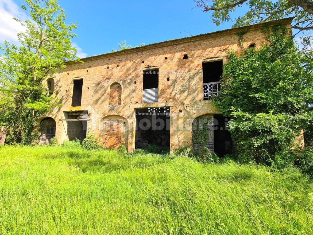 Casa de 4 dormitorios en Castelfiorentino, Italy No. 323920