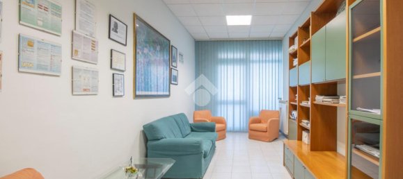 5-salle Appartement à Rieti, Italy No. 25812 3