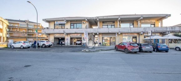 5-salle Appartement à Rieti, Italy No. 25812 10