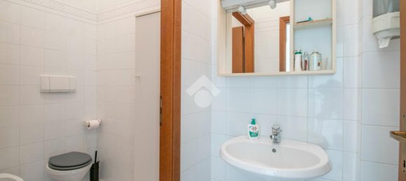 5-salle Appartement à Rieti, Italy No. 25812 8