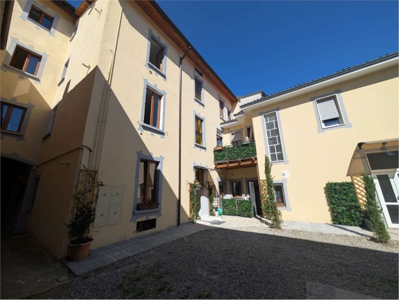 3 bedrooms Apartment in Capriate San Gervasio, Italy No. 380836