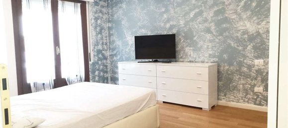 3 bedrooms Apartment in Venice, Italy No. 321203 5