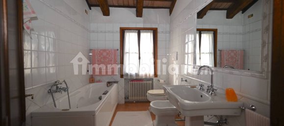 4 غرف نوم فيلا في Paese, Italy رقم 114138 21