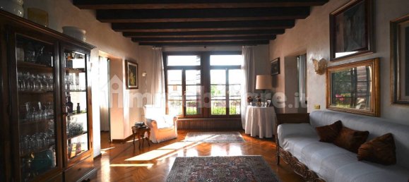 4 غرف نوم فيلا في Paese, Italy رقم 114138 13