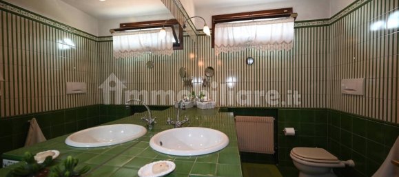 4 غرف نوم فيلا في Paese, Italy رقم 114138 26