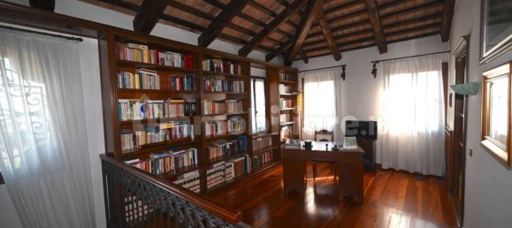 4 غرف نوم فيلا في Paese, Italy رقم 114138 25