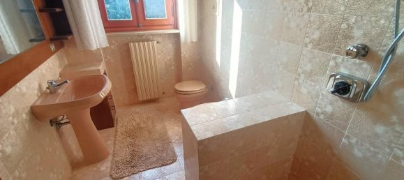 Villa de 20 habitaciónes en Gattinara, Italy No. 33161 17