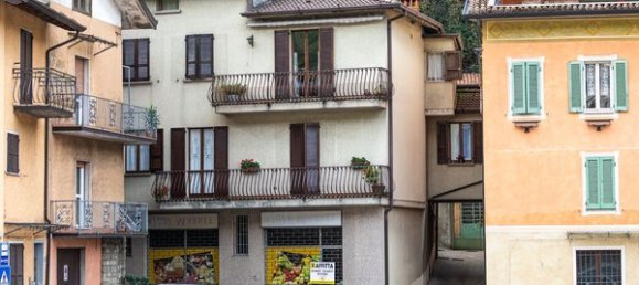 Apartamento de 4 habitaciónes en Marcheno, Italy No. 255222 3
