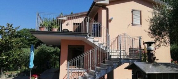 6 rooms Villa in Passignano sul Trasimeno, Italy No. 123742 6