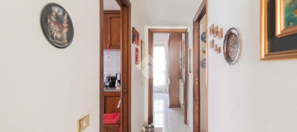 Квартира с 3 комнатами в Рим, Италия № 151604 16