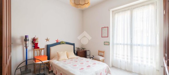 Квартира с 3 комнатами в Рим, Италия № 151604 25