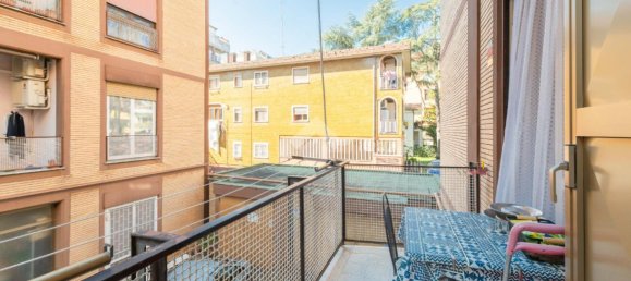 Квартира с 3 комнатами в Рим, Италия № 151604 27