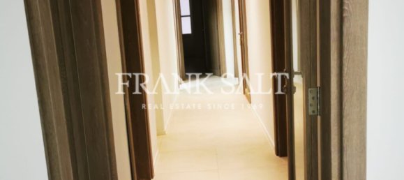 Oficina en Valletta, Malta 116 m² No. 12432 4