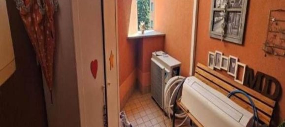 3 rooms Apartment in Vanzago, Italy No. 265622 9
