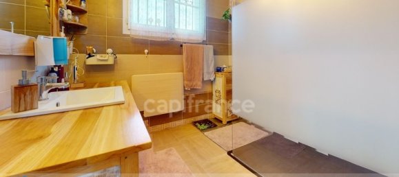 6 Schlafzimmer Haus in Charente-Maritime, France, Nr. 342345 15