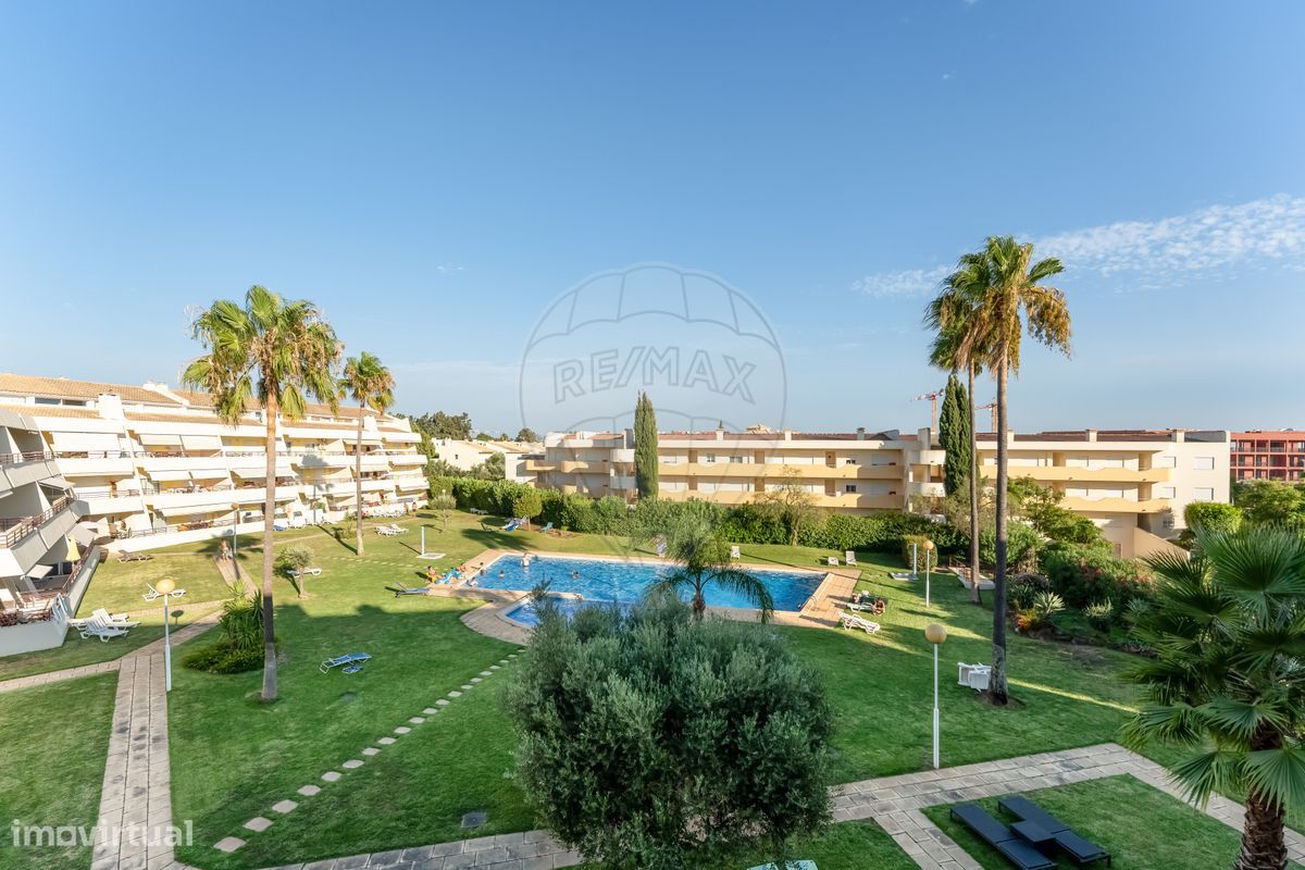 Дуплекс с 3 спальнями в Картейра, Португалия № 243523