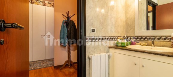 Villa de 4 dormitorios en Valdengo, Italy No. 170671 25