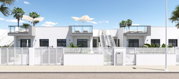 3 bedrooms Villa in La Pinada, Alicante, Spain No. 15989 3