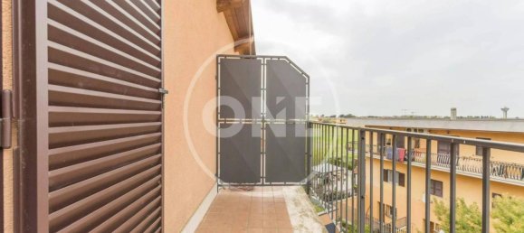 3 bedrooms Apartment in Rome, Italy No. 279855 12